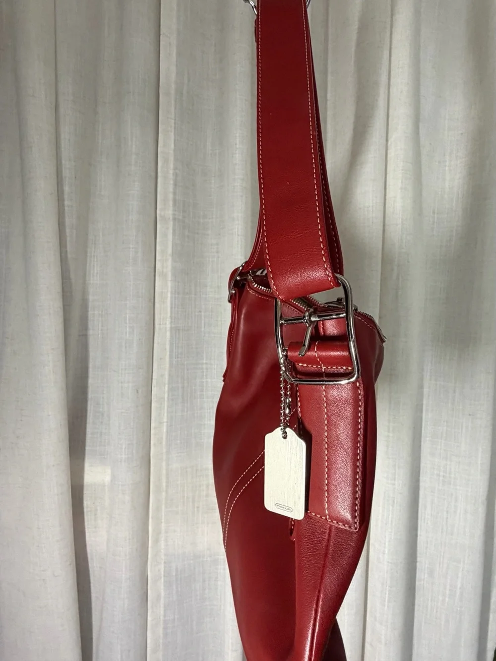 Coach Red Leather Shoulder Bag - Picture 3 of 8